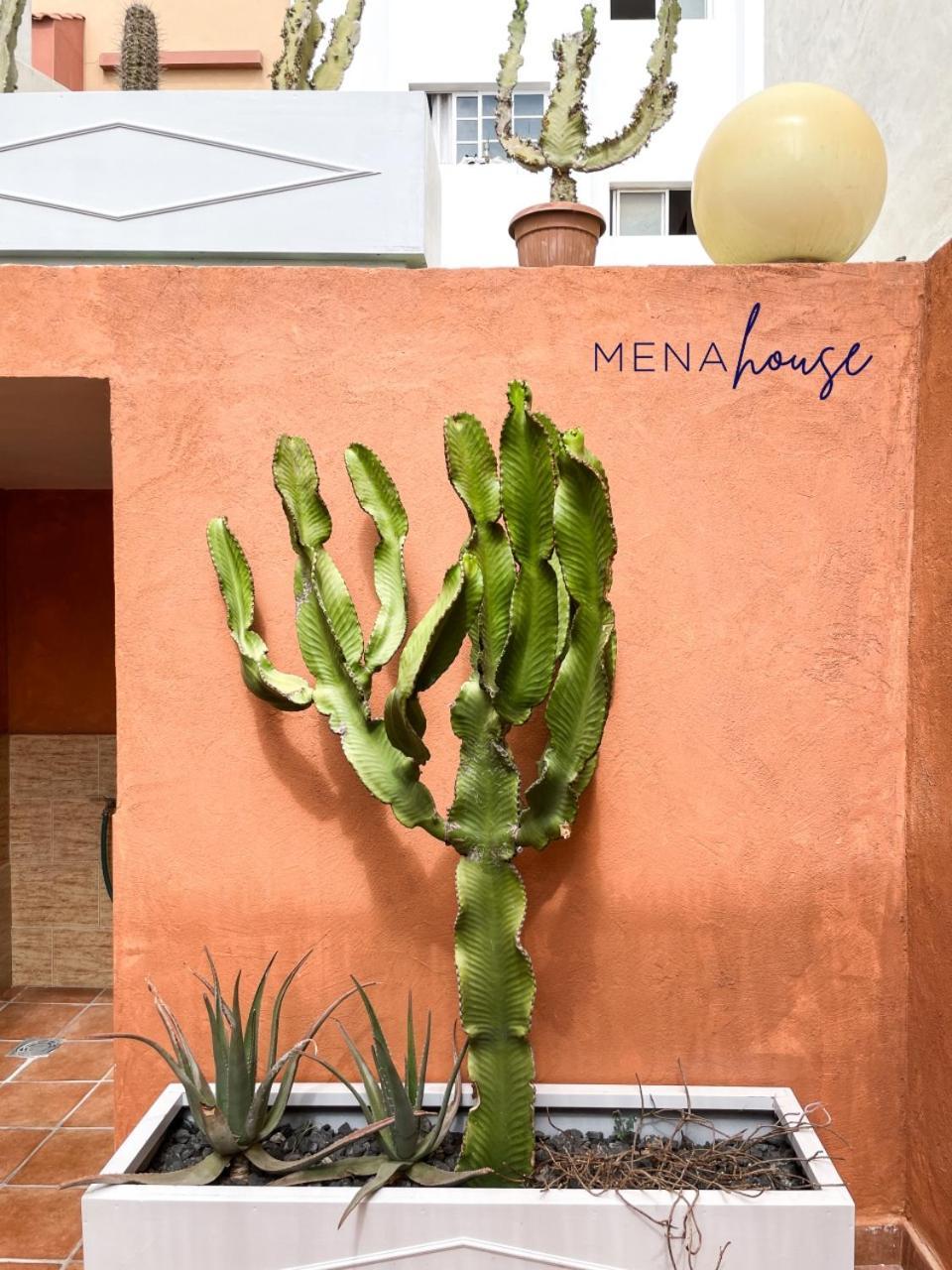 Mena House Villa คอร์ราเลโฮ ภายนอก รูปภาพ