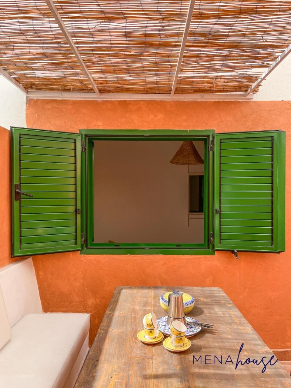 Mena House Villa คอร์ราเลโฮ ภายนอก รูปภาพ
