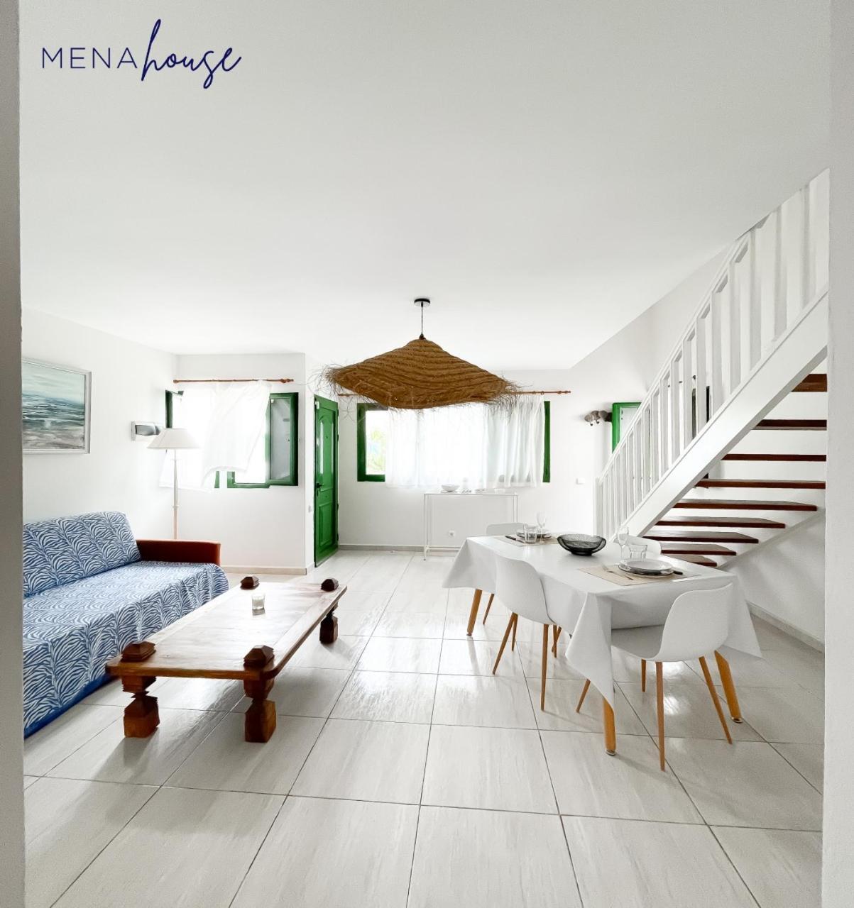 Mena House Villa คอร์ราเลโฮ ภายนอก รูปภาพ