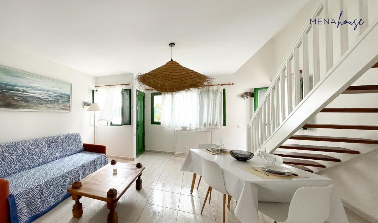 Mena House Villa คอร์ราเลโฮ ภายนอก รูปภาพ